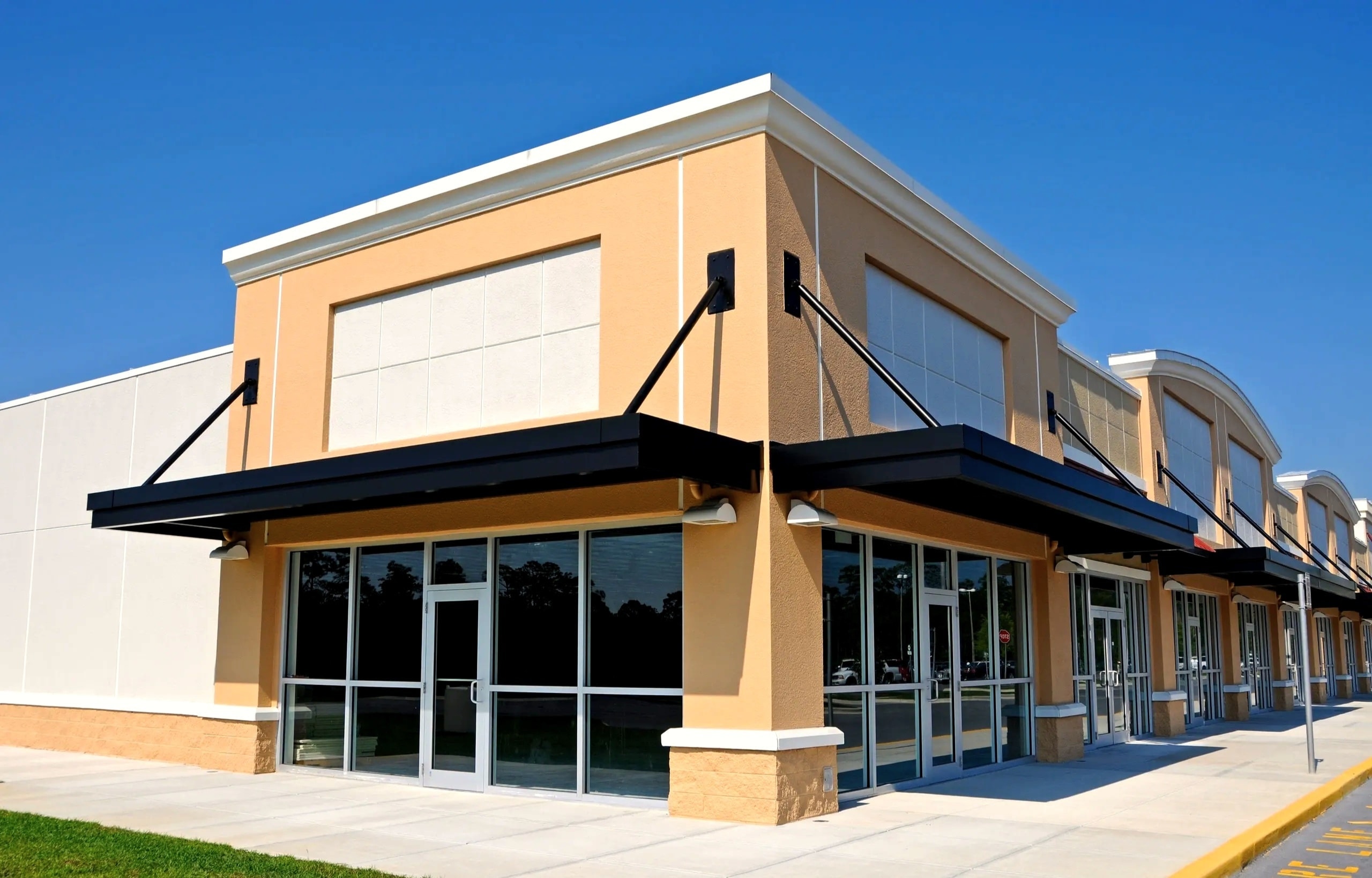 Commercial storefront painting
